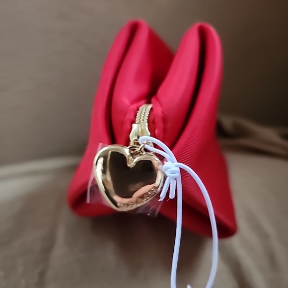 NWT Women's Coach Fragrance Love Red Cosmetic Pouch - Picture 2 of 5